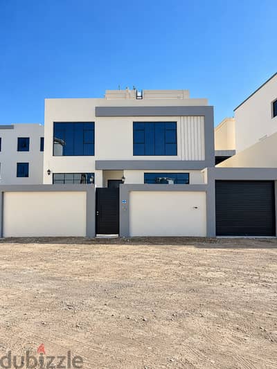 Brand New villa For Sale in Maabailah Hillat Al Nasr SR-HD-387