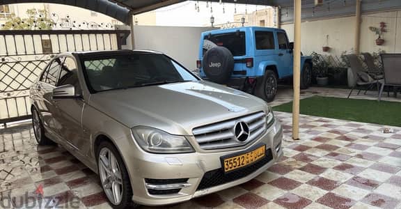 Mercedes-Benz C200 2012