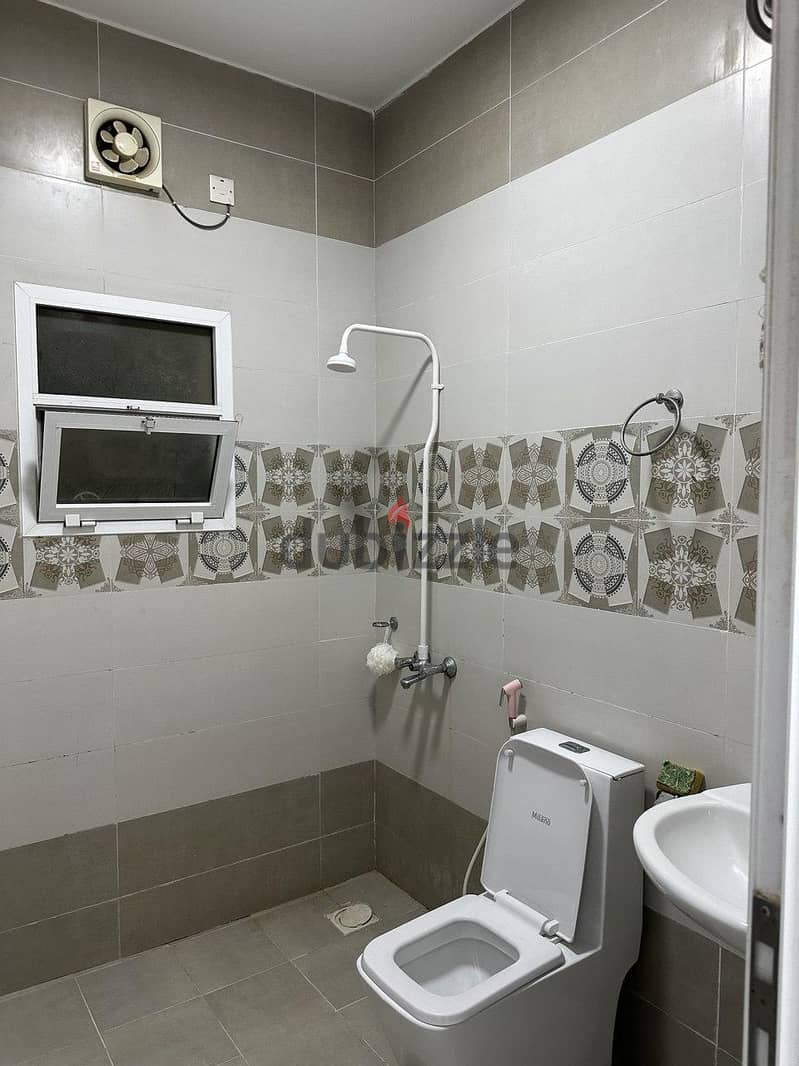 Room  for rent 2