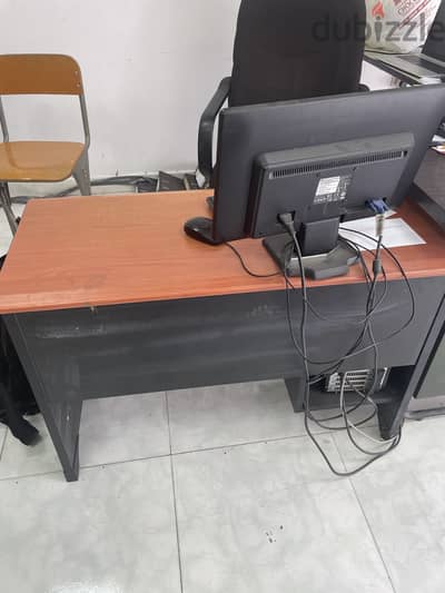 Wooden computer table