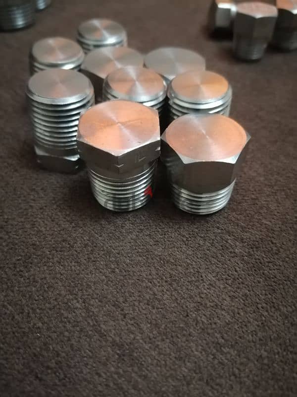 Plug. pipe sckt 4
