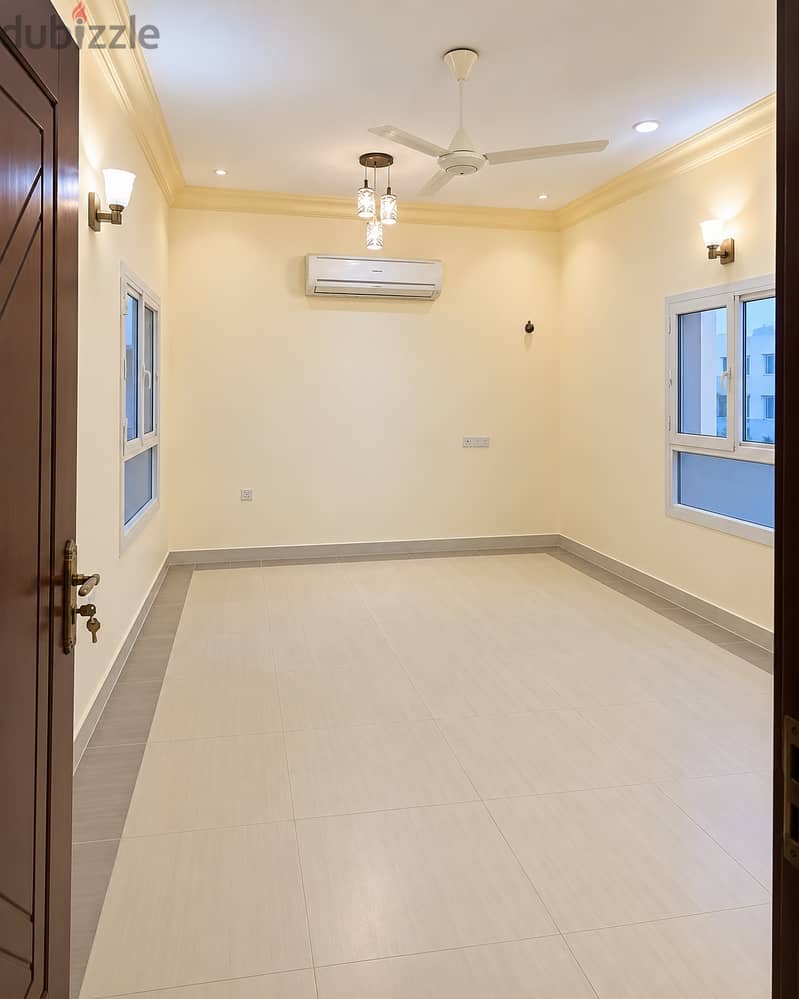 Villa for Rent in Bausher SR-IB-1890 1