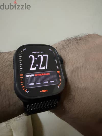 Apple Watch Ultra 2 black titanium battery 100%