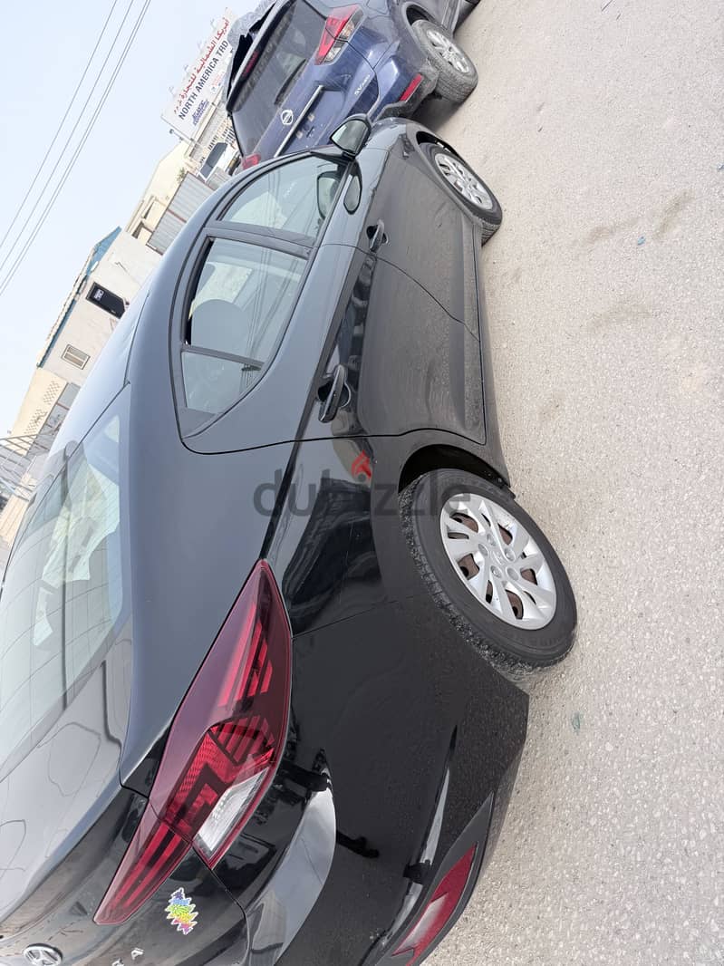 Car for rent monthly weekly daily 4
