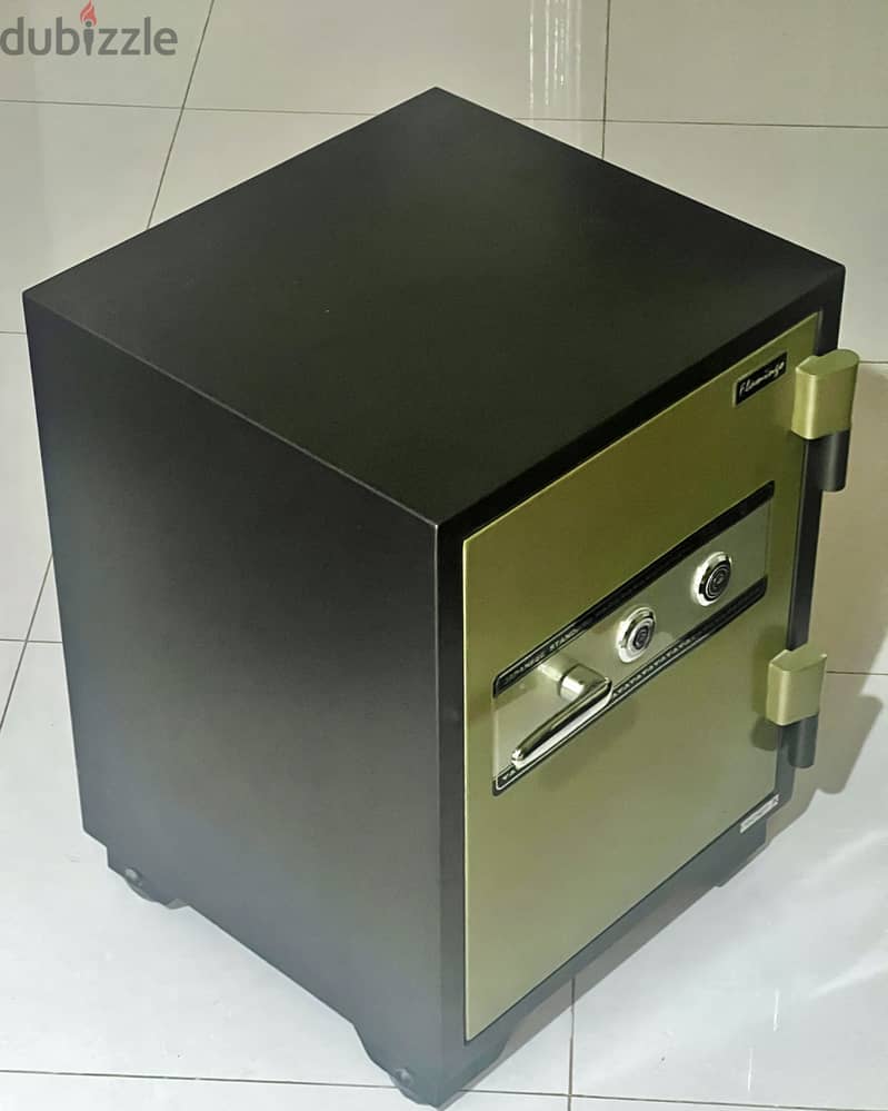 Security Safe FLEMINGO brand 2