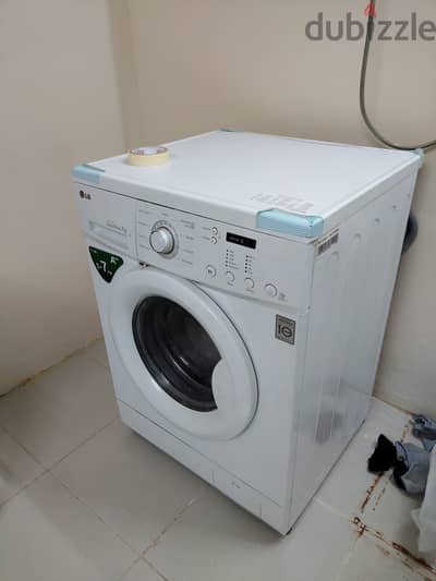 LG Direct Drive Front Loader Washing Machine (7kg) – Excellent Condition! for SALE