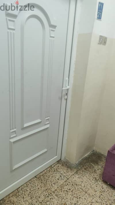 Furnished single rooms available for families at Ruwi