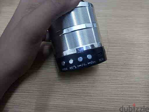 Blutooth speaker in good condition 2
