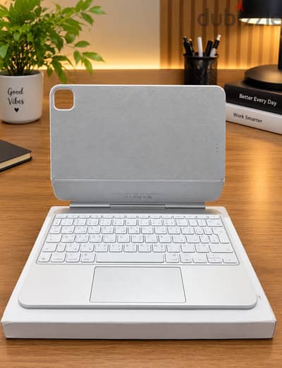 Apple Magic Keyboard for iPad Pro 11‑inch M4 / M5 Arabic - White With Apple Warranty.