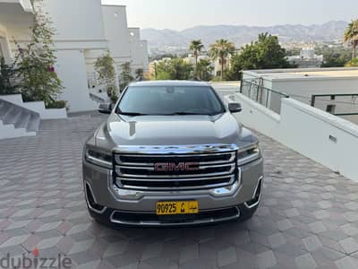 GMC Acadia 2022 only 45,000 kms