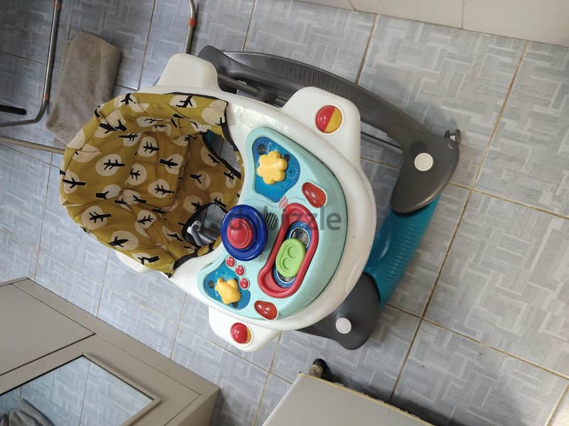 baby walker 1