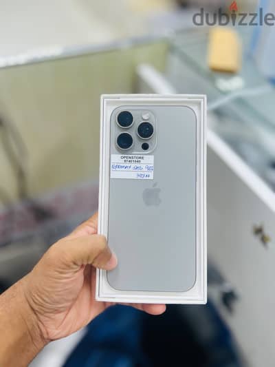 Apple - iPhone 16 Pro Max -256 GB - Great condition device ايفون
