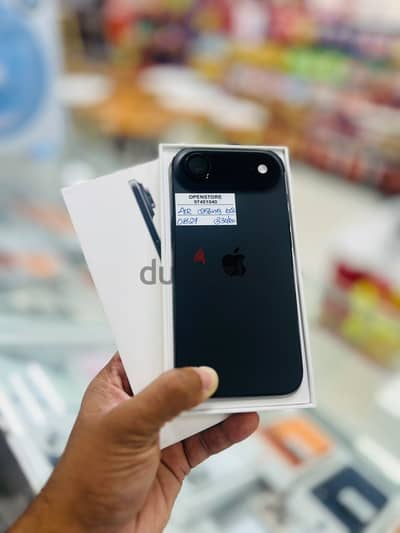 Apple - iPhone 17 Air-256 GB- Amazing condition device with box ايفون