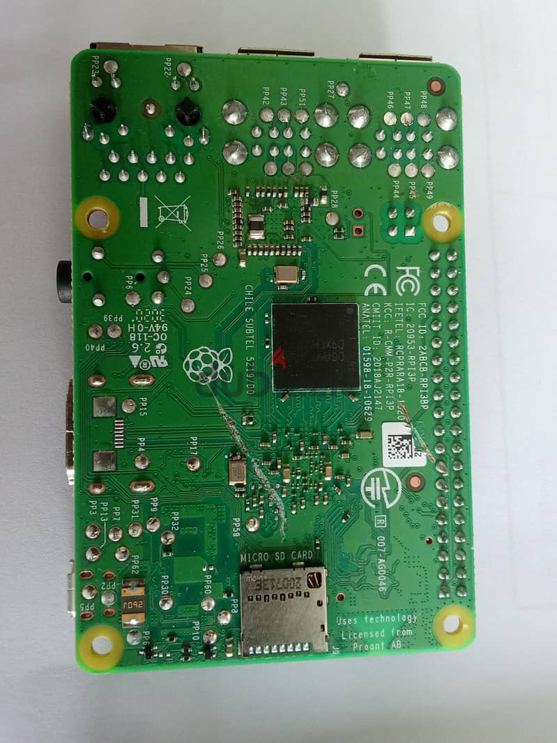 Raspberry Pi 3 model B+ 1