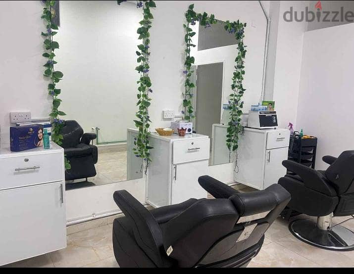 lady's saloon for sale in mabilaw 1