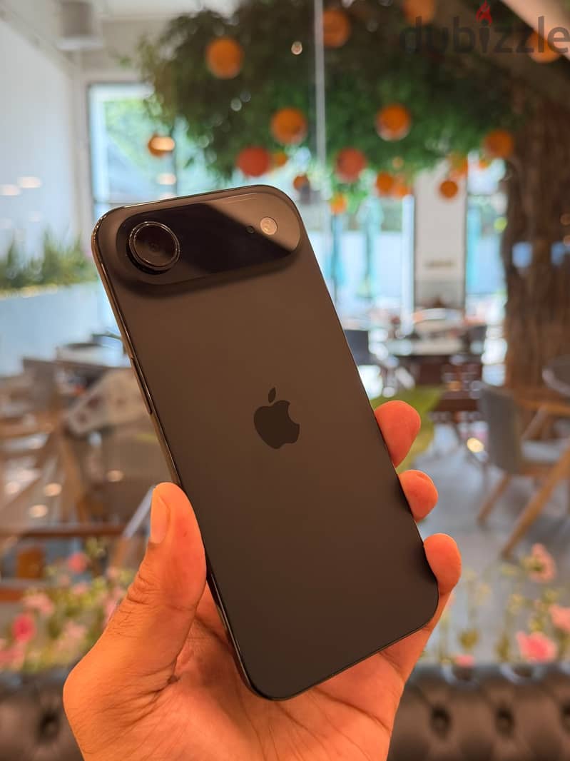 Apple iPhone 17 Air 256 gb used black for sale 1