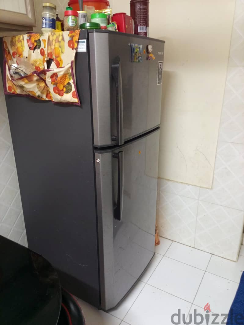 fridge in super condition 2