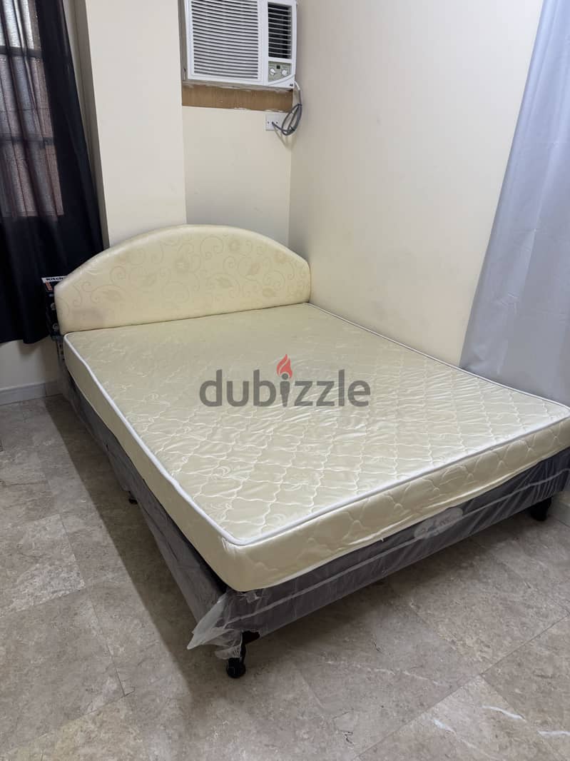 Queen bed 1
