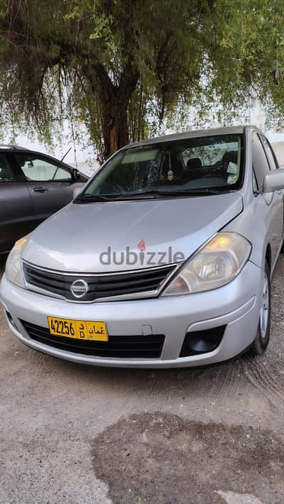 Nissan Tiida 2012 2012 Sedan (1.8L)