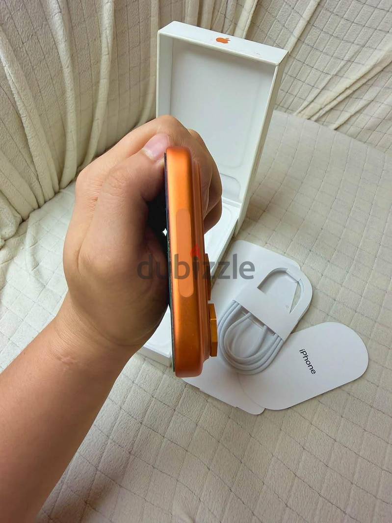 iphone 17 pro max 512gb ( 10  months warranty) Arabic version 5
