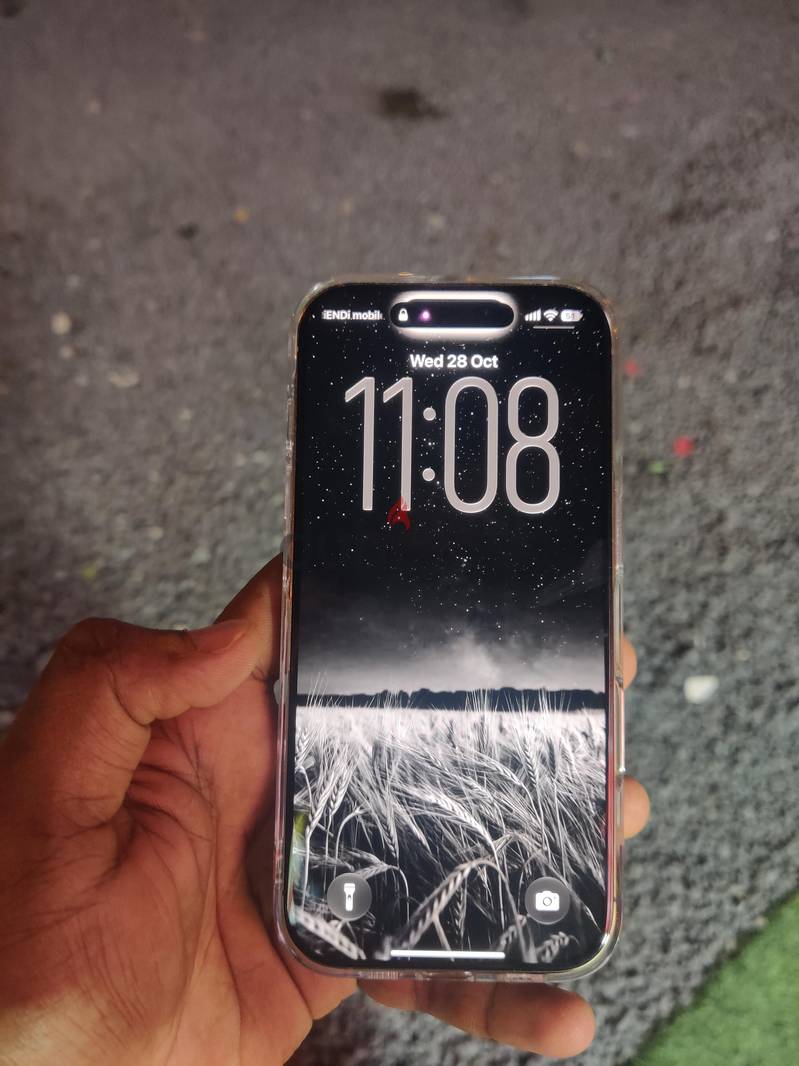 Apple - iPhone 16 Pro 1