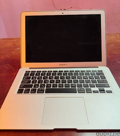 MacBook Air for Sale – 72 OMR | ماك بوك إير للبيع – 72 ريال