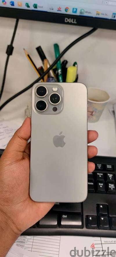 Title: Apple iPhone 15 Pro Max 256GB – Natural Titanium