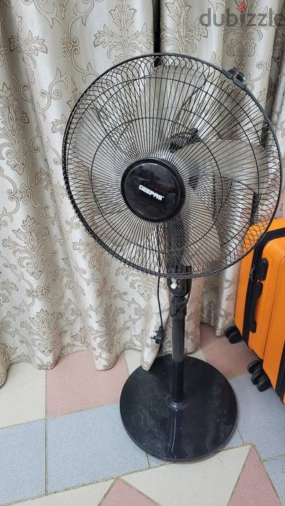 table fan