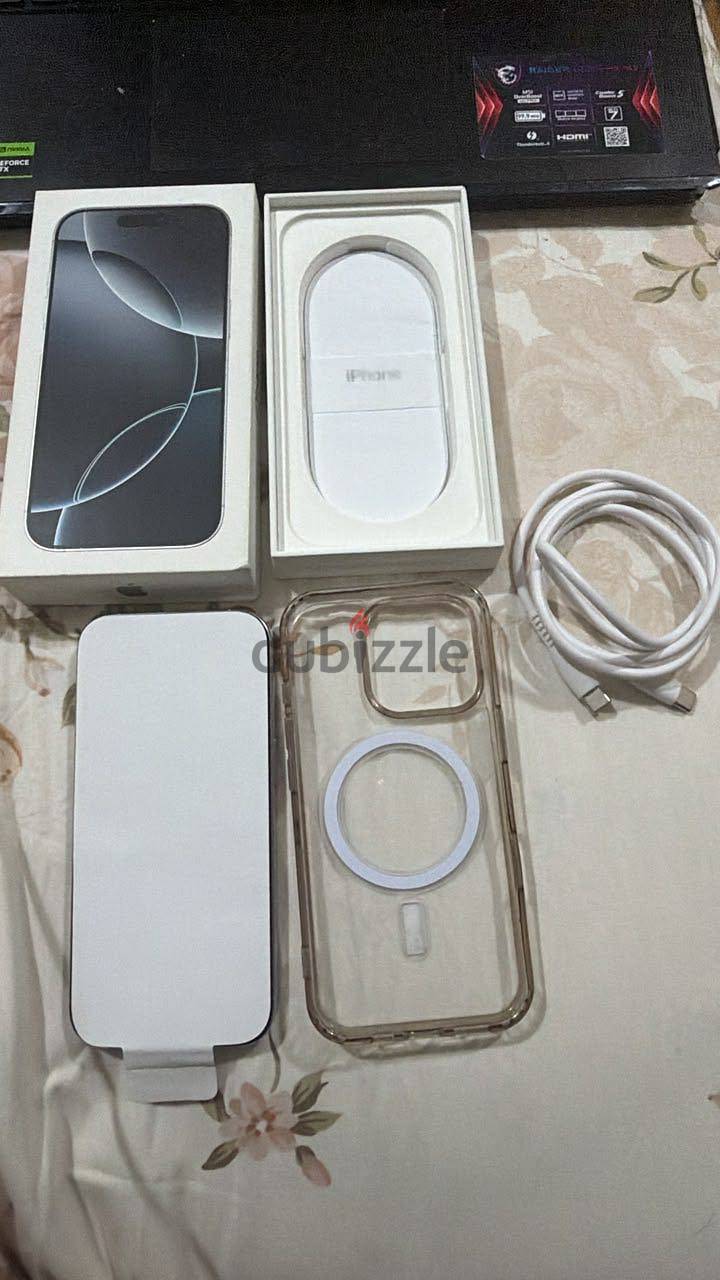 iPhone 16 pro 256gb 93% never damaged never scraches 5