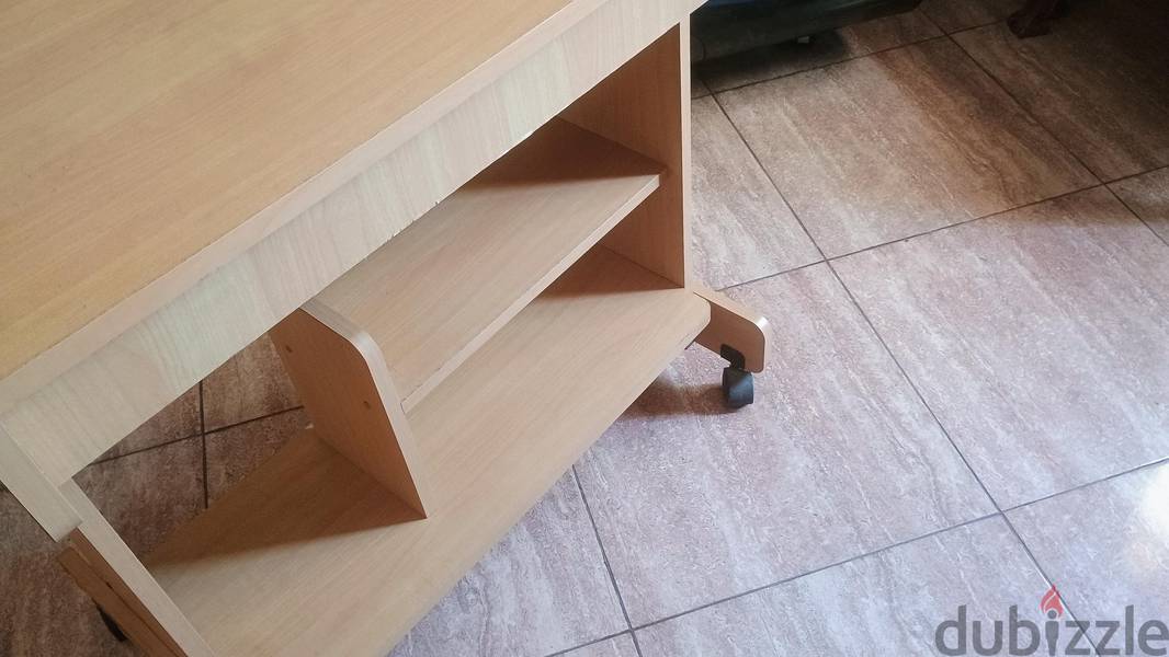 computer table for Sale 4