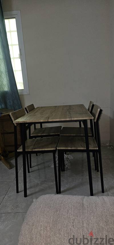 rarly used dining table for sale