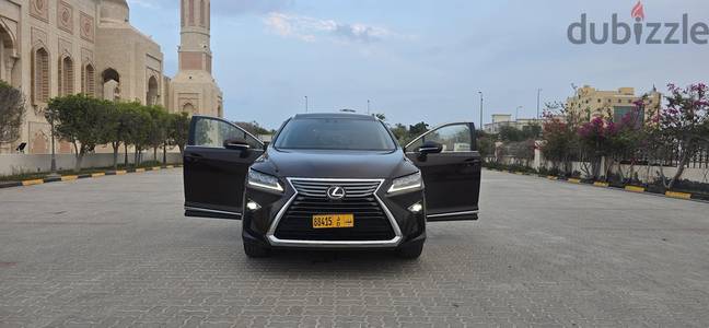 لكزس RX 350 بدون حوادث ولاصبغ نهائيا أعلى مواصفات بانوراما جديدة جدا