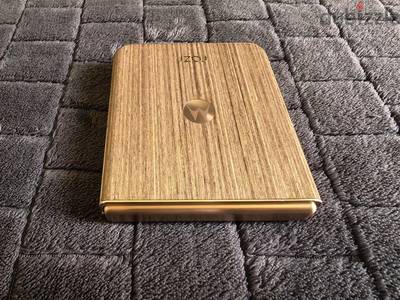 Super Stunning Motorola Razr 60 Ultra Gold-Mountain Trail 512/16GB RAM