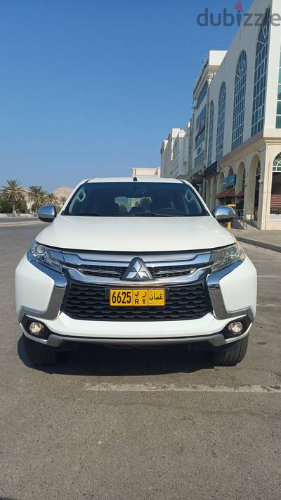Mitsubishi Montero 2016