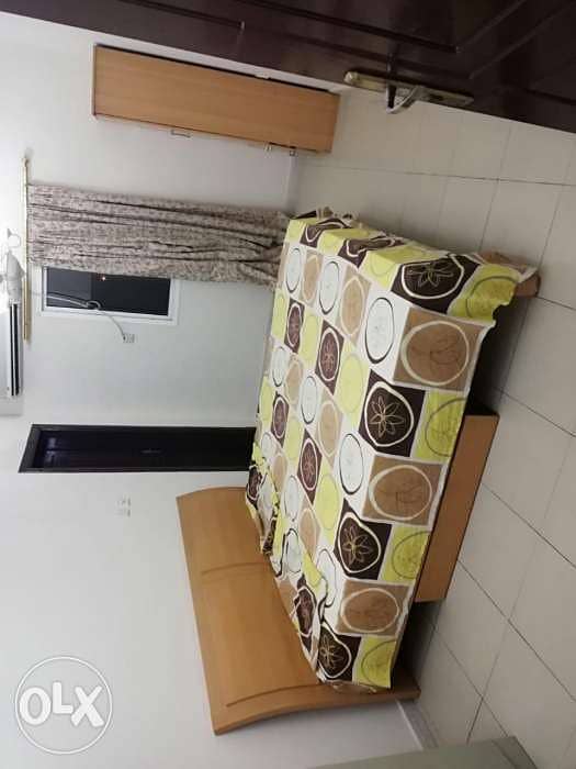 Available big room with sharing Ketchen with included water and electr 2