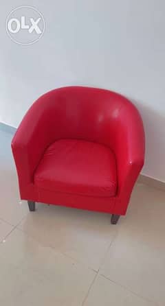 Stylish Leather Red Tub Chair 0