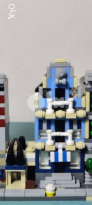 Lego Mini Modular 10230 2