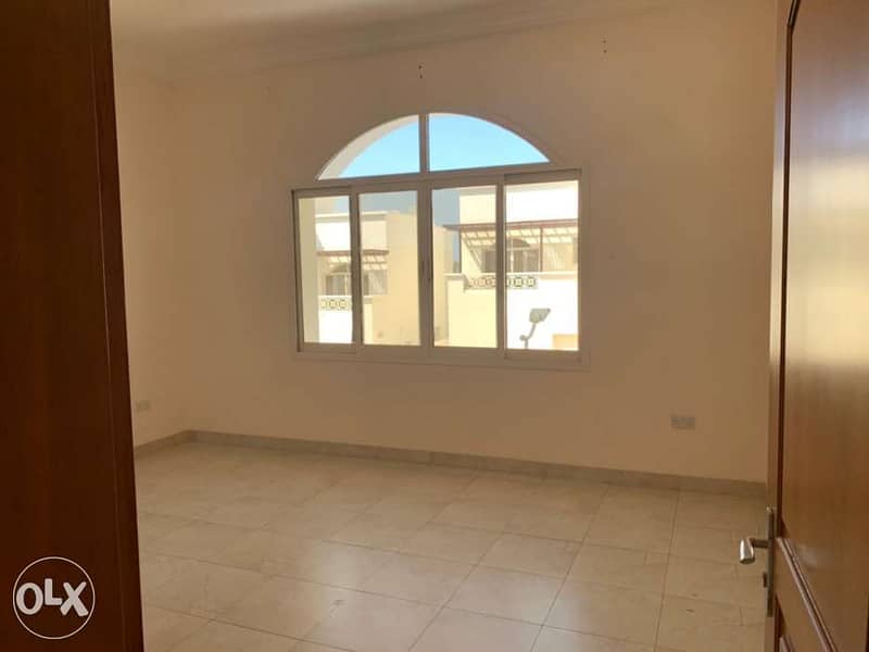 highly recommended 4bhk Villah in Qurum near Sultnan center 6