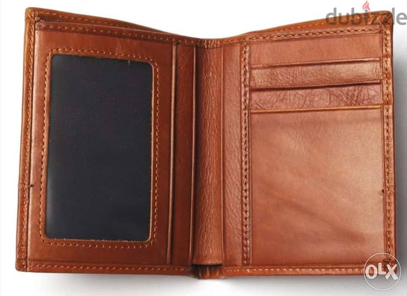 Light, leather wallets 1