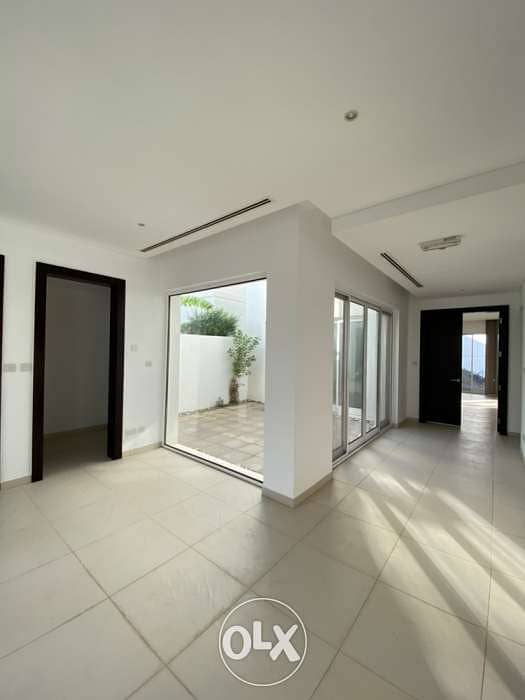 Villa for rent Al mouj with private pool 4 bedroom 1