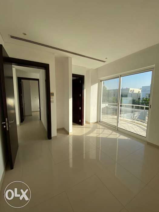 Villa for rent Al mouj with private pool 4 bedroom 4