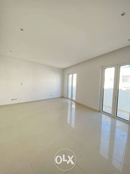 Villa for rent Al mouj with private pool 4 bedroom 6