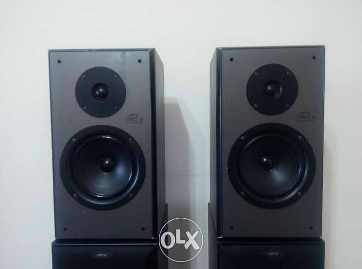 Jamo Cornet 50 Bookshelf Speakers 1