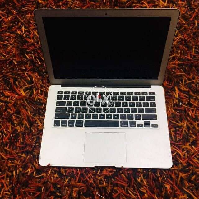 Mac book air core i7 4 GB Ram 256 GB SSD 2