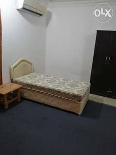 Room for rent with water elc and wifi & maintenance services