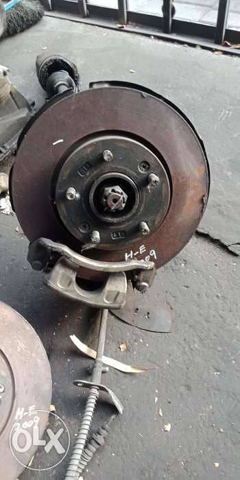 Hyundai Elantra 2009 Hub 1