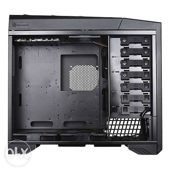 PC case SilverStone RV03 4