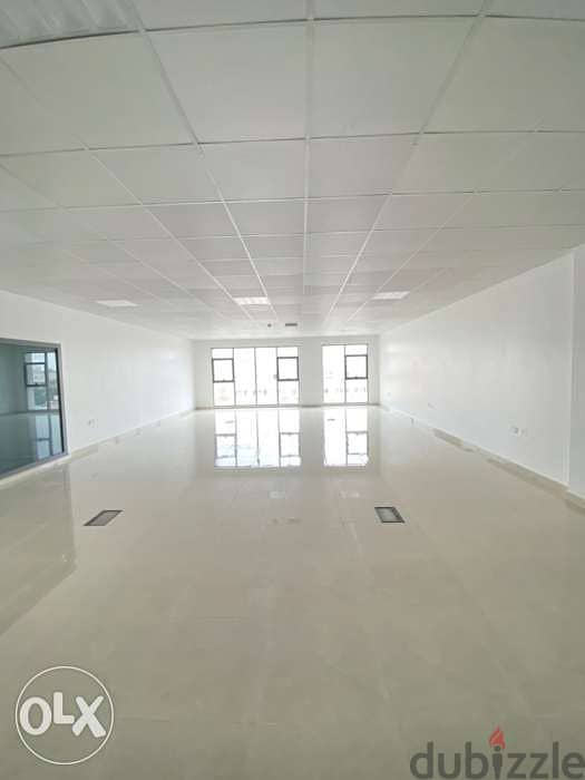 Showroom and office in  mabilah3 مكاتب المعبيله 6