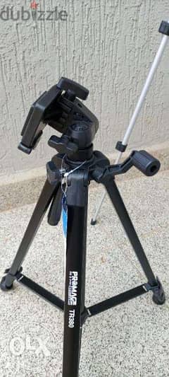 Promage Professional Camera Tripod TR380 Light Weight Plus Carry Case
