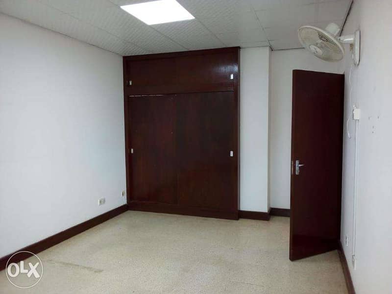 2bhk spacious flat in cbd road facing 3